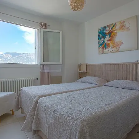 Spacious 2 Bedroom Near City Centre - Dodo Et Tartine *